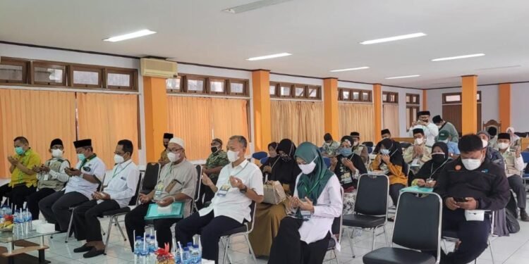 Baznas Banten Latih Puluhan Pemandi Jenazah Korban Covid-19 1 Baznas Banten Latih Puluhan Pemandi Jenazah Korban Covid-19