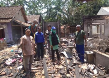 Rumah Warga Pandeglang Terbakar, 5 Unit Motor dan 6 Tabung Gas Hangus