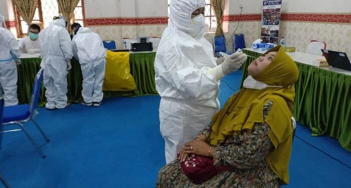 Jadi Syarat Seleksi, Ratusan Guru Pelamar PPPK Formasi Kota Serang Diswab Antigen Gratis