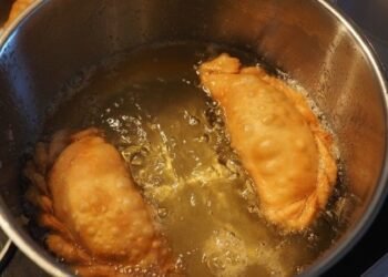 Busyet, Harga Minyak Goreng Kemasan Melonjak Hingga Rp 16 Ribu Per Liter 6 Busyet, Harga Minyak Goreng Kemasan Melonjak Hingga Rp 16 Ribu Per Liter