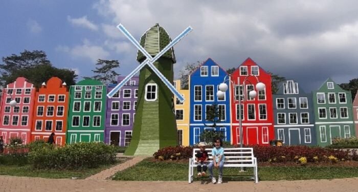 Masuk Tempat Wisata di Kota Serang Wajib Pakai Aplikasi PeduliLindungi