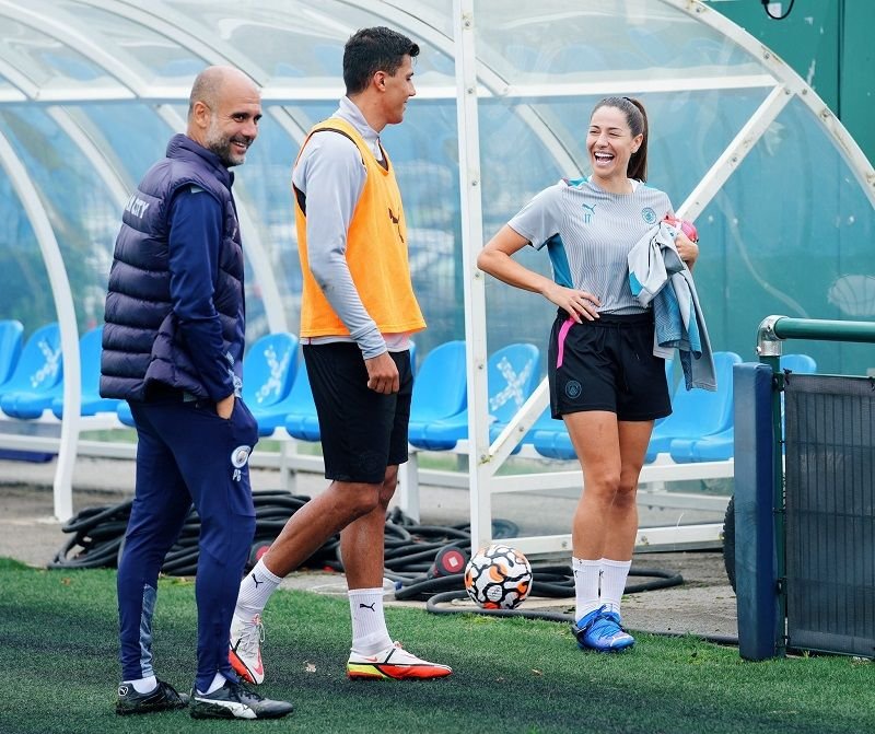 Jelang Manchester City Vs PSG, Pep Guardiola Enggan Ketemu Messi 1 Jelang Manchester City Vs PSG, Pep Guardiola Enggan Ketemu Messi