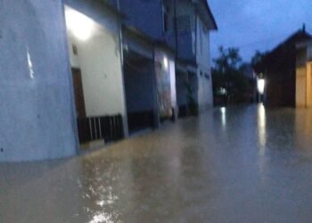 Hujan Semalaman, Puluhan Rumah di Kompleks Pendidikan Rangkasbitung Terendam Banjir