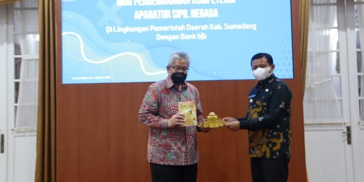Bank bjb dan Pemkab Sumedang Sepakati Pengembangan Kompetensi ASN melalui bjb University