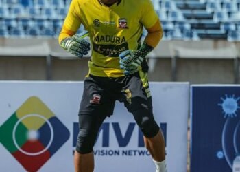 Madura United Vs Bhayangkara FC Sore Ini Pukul 15.00 : Panggung Dua Kiper Timnas 3 Madura United Vs Bhayangkara FC Sore Ini Pukul 15.00 : Panggung Dua Kiper Timnas