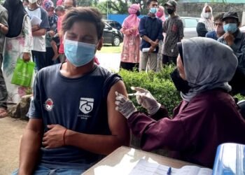 Capaian Vaksinasi Dosis kedua di Cilegon Baru di Angka 25,87 Persen 8 Capaian Vaksinasi Dosis kedua di Cilegon Baru di Angka 25,87 Persen