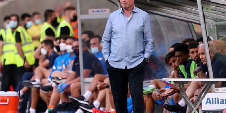 Krisis Keuangan dan Pemain Hantui Barcelona, Diungkap Ronald Koeman