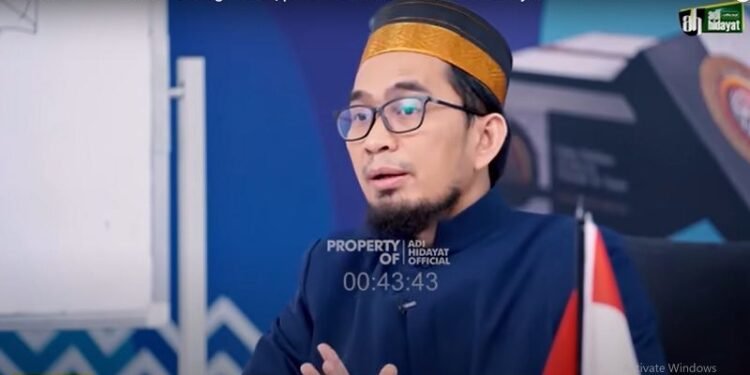 Pandangan Ustad Adi Hidayat Tentang Vaksin Covid-19, Jadi Panduan Umat Islam 1 Pandangan Ustad Adi Hidayat Tentang Vaksin Covid-19, Jadi Panduan Umat Islam