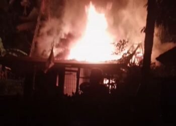 Korsleting Listrik, Rumah Warga Munjul Pandeglang Hangus Terbakar 5 Korsleting Listrik, Rumah Warga Munjul Pandeglang Hangus Terbakar