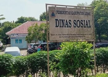 Kepala Dinsos Lebak Laporkan Oknum Kabid ke Inspektorat, Diduga Selewengan Dana untuk Korban Kebakaran 4 Kepala Dinsos Lebak Laporkan Oknum Kabid ke Inspektorat, Diduga Selewengan Dana untuk Korban Kebakaran