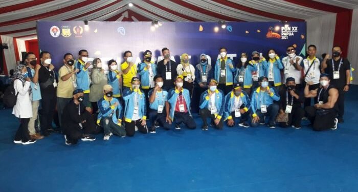 Yakin Bisa! Tiba di Papua, Wagub Banten Beri Semangat Atlet PON Raih Prestasi 1 Yakin Bisa! Tiba di Papua, Wagub Banten Beri Semangat Atlet PON Raih Prestasi