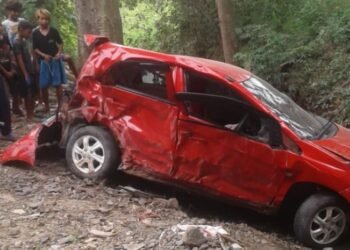 Honda Brio Terjun dari Tol Tangerang-Merak, Mahasiswi Meninggal di Tempat 3 Honda Brio Terjun dari Tol Tangerang-Merak, Mahasiswi Meninggal di Tempat