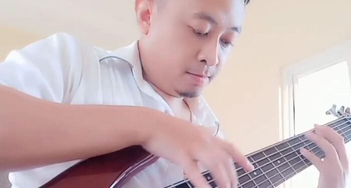 Gara-Gara Kena Covid, Pemuda Ini Buka Bisnis Reparasi Gitar dan Bass, dan Hasilnya Ternyata Wow..