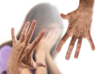 Ikut Pegangi Tangan Saat Perkosaan, Bocah 16 Tahun di Kota Serang Ini Divonis 3 Tahun 6 Ikut Pegangi Tangan Saat Perkosaan, Bocah 16 Tahun di Kota Serang Ini Divonis 3 Tahun