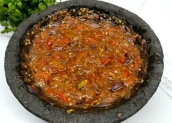 Resep Sambal Terasi Mantap, Cocol dengan Nasi Hangat dan Telur Sudah Bikin Nagih 3 Resep Sambal Terasi Mantap, Cocol dengan Nasi Hangat dan Telur Sudah Bikin Nagih