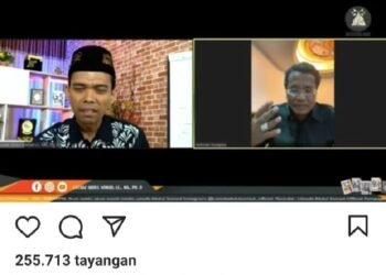 Ditanya Kepiawaian Menjawab Pertanyaan Jamaah oleh Pengacara Hotman Paris, Begini Jawaban Ustad Abdul Somad