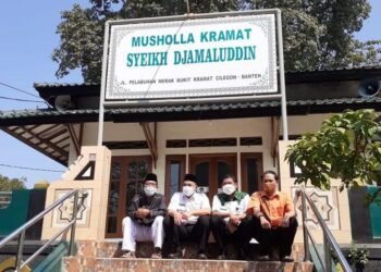 HUT ke-21 Banten,Wakil Walikota Cilegon Sanuji Napak Tilas ke Tempat Bersejarah dan Ikon Banten