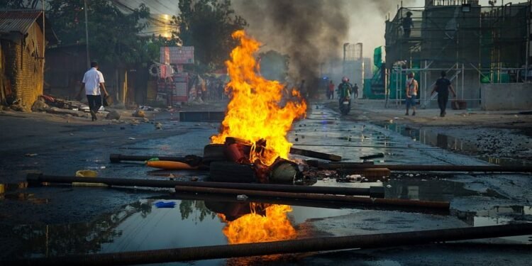 Kerusuhan Yahukimo Papua Dipicu Hoax Kematian Bupati Yahukimo Abock Busup