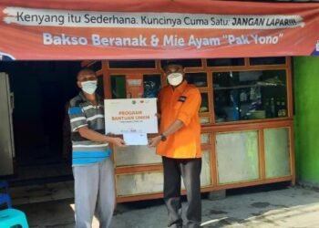Rumah Zakat Berikan Bantuan Rp1 Juta kepada 4 UMKM 2 Rumah Zakat Berikan Bantuan Rp1 Juta kepada 4 UMKM