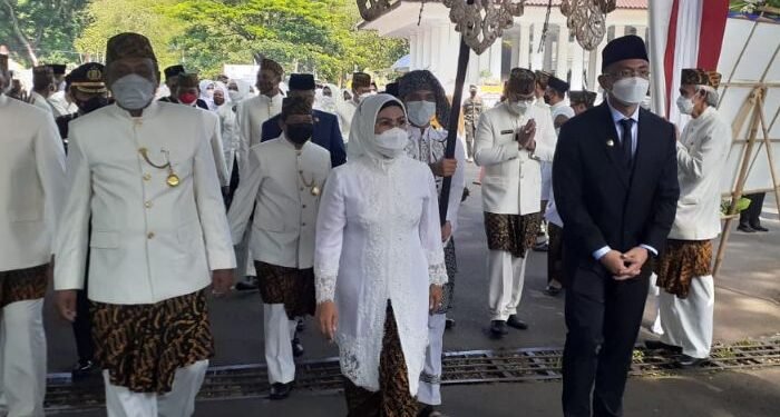Mengenal Baju Adat Serang yang Digunakan di HUT Kabupaten Serang ke-495
