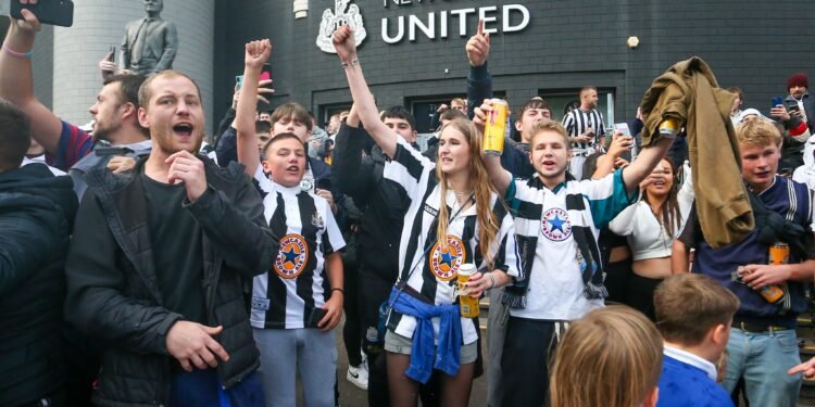 Berada di Zona Degradasi, Bisakah Newcastle Bangkit Usai Dibeli Pangeran MBS?