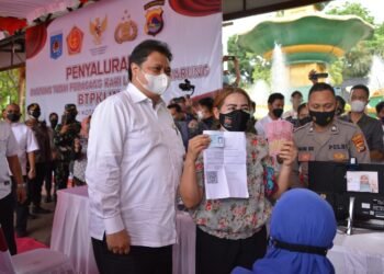 Menko Airlangga: Bantuan Tunai PKL dan Warung di Provinsi NTB Disalurkan Secara Cepat dan Tepat Sasaran