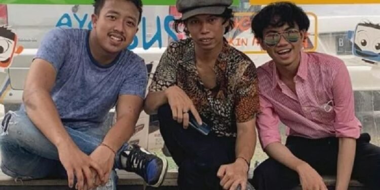 Trio Warkopi Nyatakan Bubar, Sempat Diprotes Indro Warkop Karena Dituding Lakukan Plagiarisme 1 Trio Warkopi Nyatakan Bubar, Sempat Diprotes Indro Warkop Karena Dituding Lakukan Plagiarisme