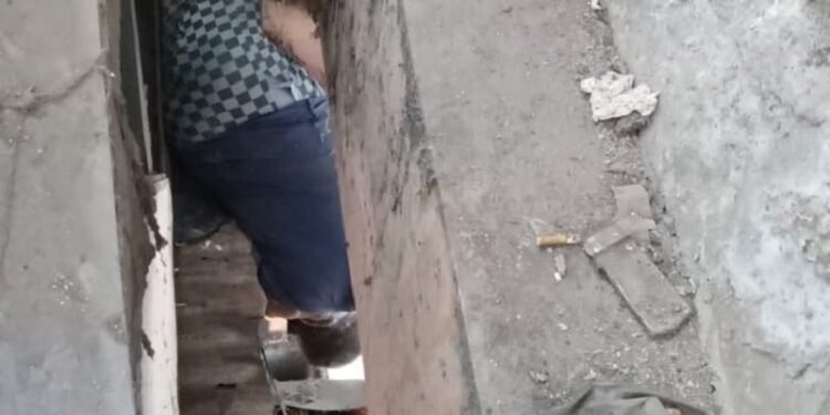 Penyandang Disabilitas Ditemukan Tewas dan Sudah Membusuk Terjepit di Sela Eskalator Pasar Induk Rau