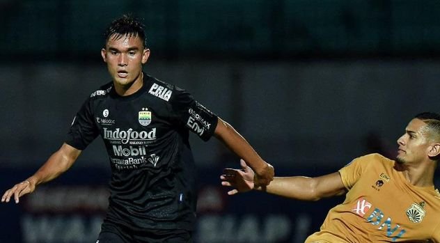 Kalahkan Pemuncak Klasemen Bhayangkara FC, Persib Bertengger di Papan Atas 1 Kalahkan Pemuncak Klasemen Bhayangkara FC, Persib Bertengger di Papan Atas