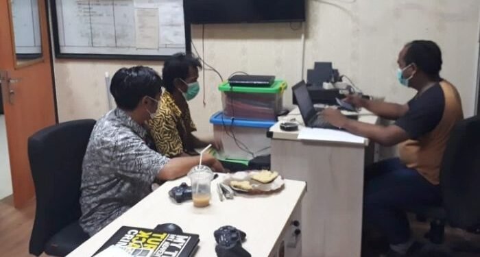 Bejat! Ayah Tiri di Serang Cabuli Anak Sambungnya di Bawah Umur hingga Hamil 1 Bejat! Ayah Tiri di Serang Cabuli Anak Sambungnya di Bawah Umur hingga Hamil