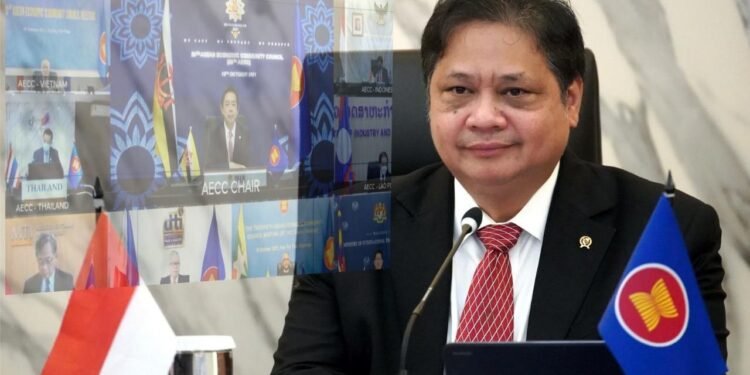 Menko Airlangga Mengajak Negara-Negara ASEAN memanfaatkan Pasar Internet Untuk Membangun Ekonomi Digital