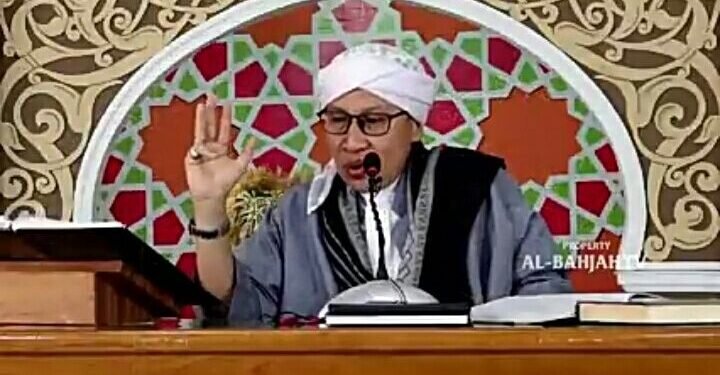 Ternyata Mudah Menjadi Orang Cerdas Tanpa Sekolah, Ini Kata Buya Yahya