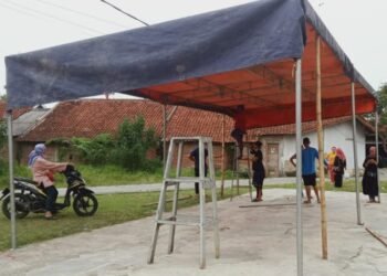 Coblosan Tinggal Menghitung Hari, TPS Pilkades Serentak Kabupaten Lebak Mulai Didirikan