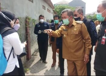Pakai Alat Pendeteksi Wajah, Walikota Serang Pastikan Tak Ada Joki di Tes CASN 5 Pakai Alat Pendeteksi Wajah, Walikota Serang Pastikan Tak Ada Joki di Tes CASN