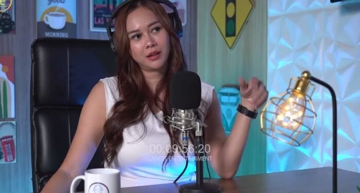 Dua Janda Cantik Aura Kasih dan Celine Evangelista Serius Bahas Ariel Noah, Sebut Itunya Bagus