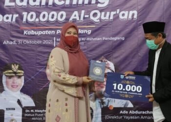 Bupati Irna Launching Program Tebar 10.000 Al-Qur'an, Kerjasama dengan Yayasan Amanah Takaful