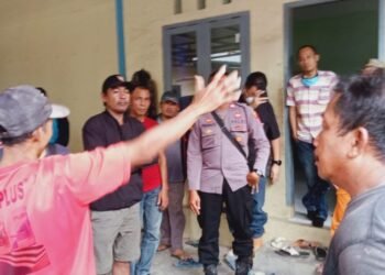 Dituding Menjadi Penyebab Banjir, Perusahaan Galian Pasir Digeruduk Warga Cigalempong