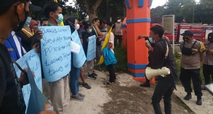 Mahasiswa Protes, Anggaran KwH Huntap Korban Tsunami Pandeglang Diduga Digelembungkan