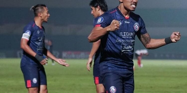 Arema FC Vs Persebaya Partai Panas Pekan Ini, Berikut Jadwal Lengkap Liga 1 2021