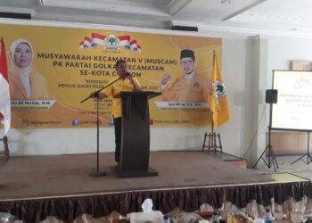 Pidato Politik Pertama Usai Keluar Penjara, Iman Ariyadi: Cuaca Sudah Bisa Ditangkap Kita Rebut Kembali 8 Pidato Politik Pertama Usai Keluar Penjara, Iman Ariyadi: Cuaca Sudah Bisa Ditangkap Kita Rebut Kembali