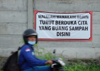 Jangan Cuma Nyumpahin Mati, Camat dan Lurah Juga Harus Punya Solusi Jitu Tangani Sampah 2 Jangan Cuma Nyumpahin Mati, Camat dan Lurah Juga Harus Punya Solusi Jitu Tangani Sampah