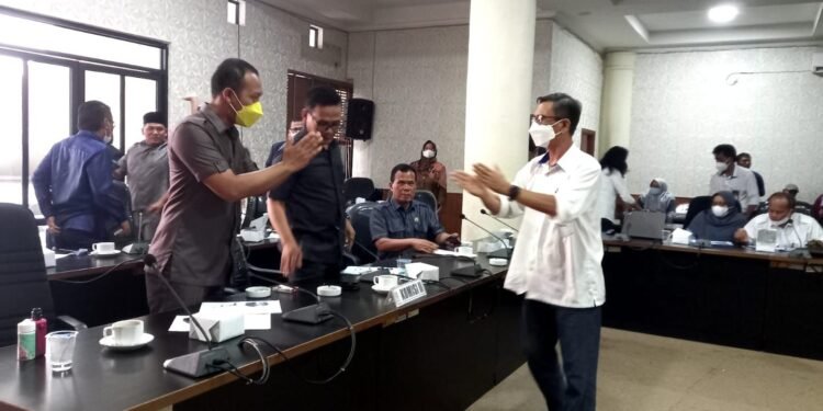 Karang Taruna Minta Dijadikan Mitra dalam Proyek PLTU Suralaya 1 Karang Taruna Minta Dijadikan Mitra dalam Proyek PLTU Suralaya