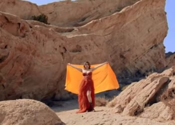 Rilis Single Dance to Survive, Sarah Azhari Mengajak untuk Tak Menyerah dengan Covid-19