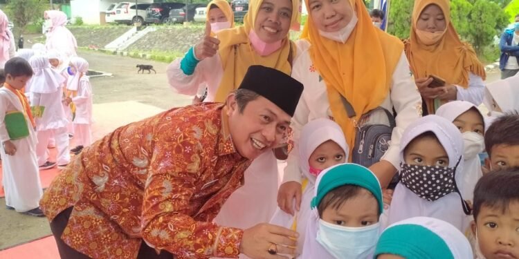 Tanamkan Ibadah Haji Sejak Dini, 1.800 Siswa RA Ikuti Peragaan Manasik Haji