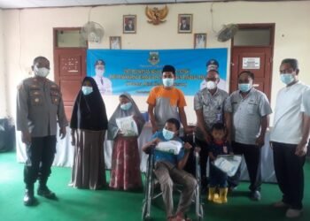 Penyandang Disabilitas di Jiput Dimanjakan dengan Bantuan Kursi Roda hingga Alat Mandi