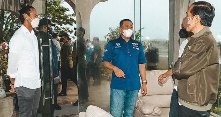 Sean Gelael Ditantang Jokowi Mencoba Sirkuit Formula E yang akan Disiapkan Anies Baswedan