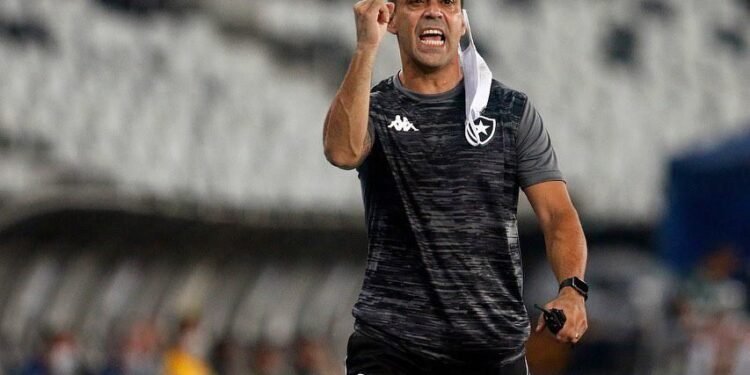 Madura United Tunjuk Fabio Araujo Lefundes Gantikan Rahmad Darmawan, Berikut Rekam Jejaknya 1 Madura United Tunjuk Fabio Araujo Lefundes Gantikan Rahmad Darmawan, Berikut Rekam Jejaknya