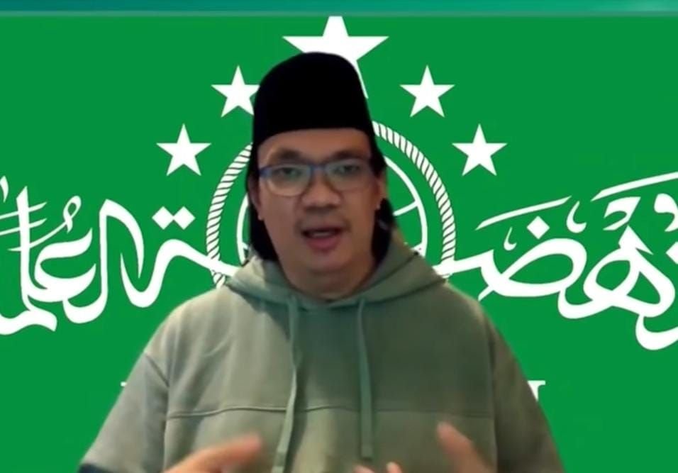 Gus Nadir Heran Penjilat Jokowi Macam Ferdinand Hutahean Dibela Barisan Pro-NKRI