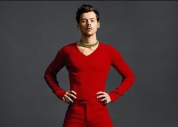 Lebarkan Sayap, Harry Styles Luncurkan Brand Kecantikan Pleasing