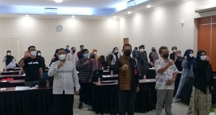 Dari Ribuan, Baru Ada 64 IKM di Kota Serang yang Sudah Kantongi Sertifikasi Halal 1 32 IKM Kota Serang Diajari Memperoleh Sertifikasi Halal, Ini Kegunaannya